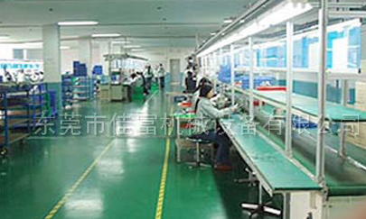 網(wǎng)帶輸送機(jī)該如何使用？